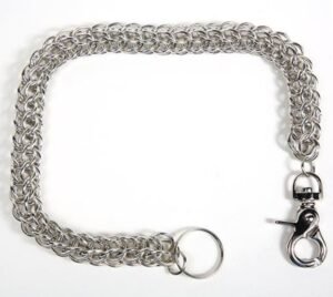 Silver chain for wallets.